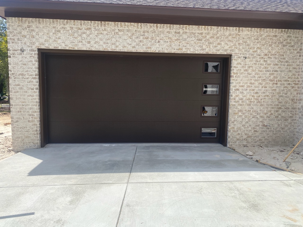 Modern garage door pensacola
