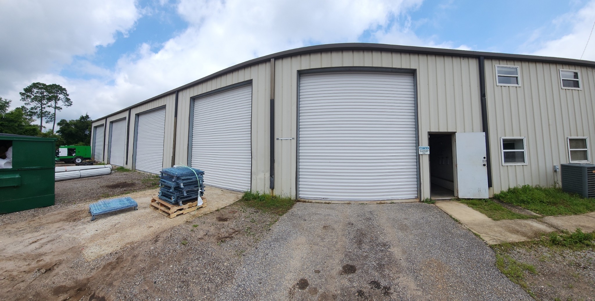 Experienced Commercial Garage Door Install and Repair