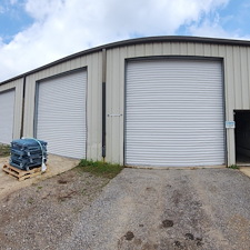 Experienced Commercial Garage Door Install and Repair