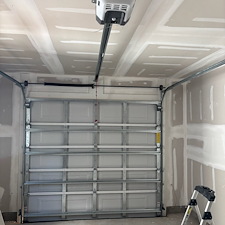 Proficient-Garage-Door-Install-in-Navarre-FL 0
