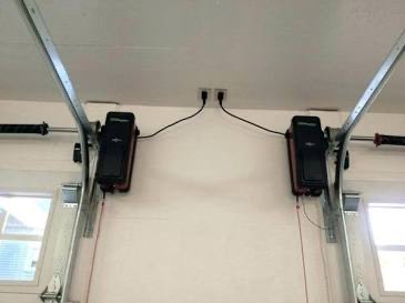 Project Spotlight: Choosing the Right Garage Door Opener for Your Home
